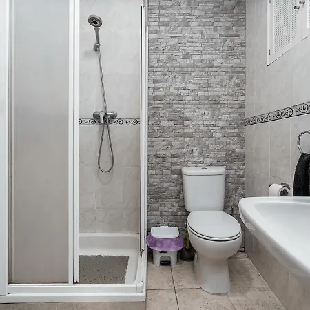 Lovely In With Terrace - Close To *