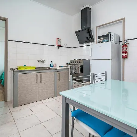 Lovely In With Terrace - Close To *